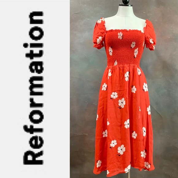 Reformation Inka Dress (Chiquita) Size M Floral Smocked Square neck Shot Sleeve - Picture 4 of 10